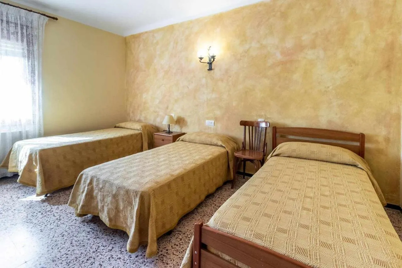 Holiday home Mas Dels Frares Casa Rural En Entorno Natural Girona